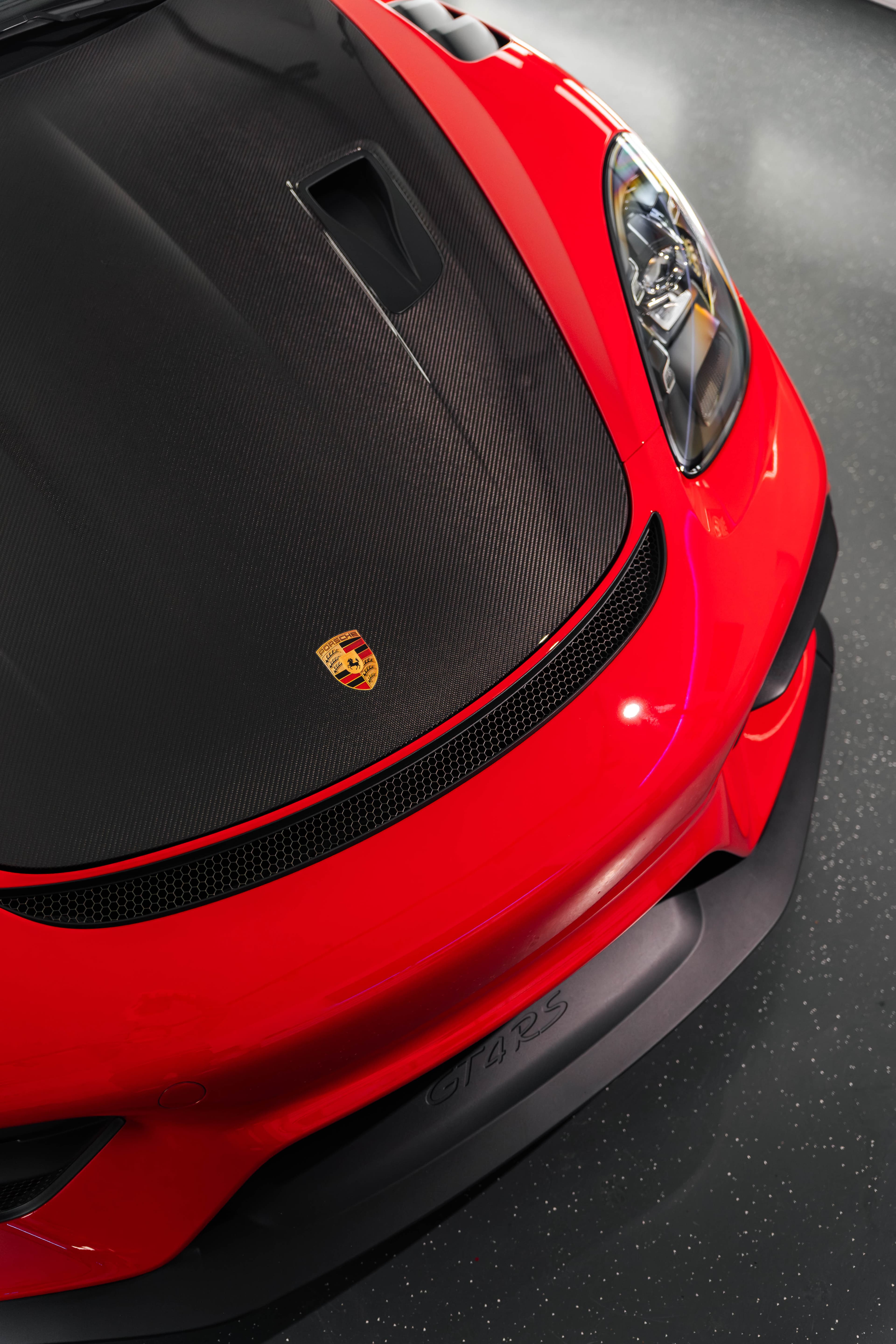 Porsche 718 Cayman GT4 RS